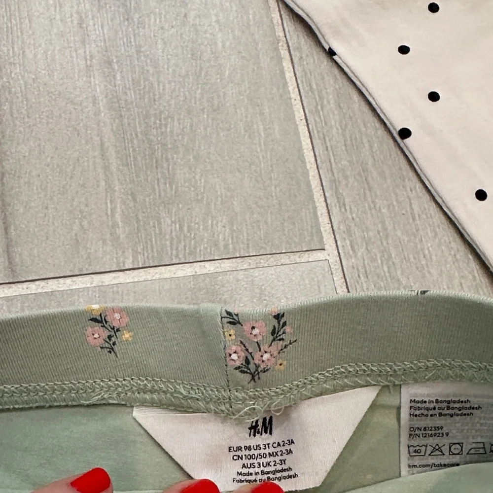H&M 3T Kids' Assorted Color Leggings Set - Picture 2 of 15